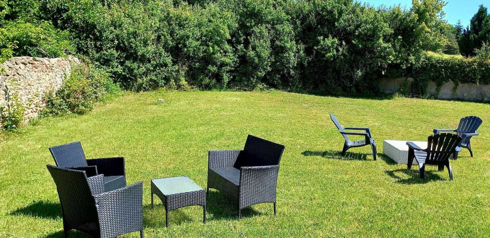 Les Gites Du Couvent Nozieres  Exterior foto